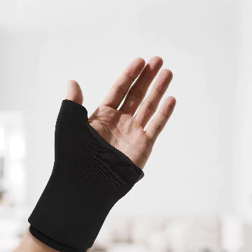 Injured palm1